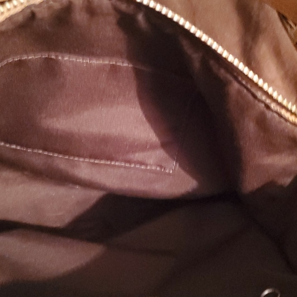 Hobo coach bag, missing keychain - Picture 4 of 5